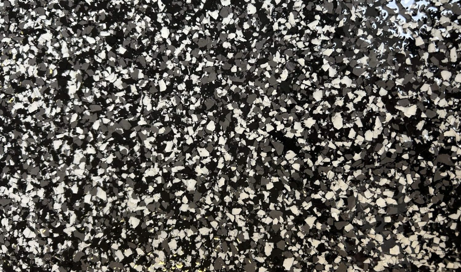 tarazzo ligende flake gulv i garage